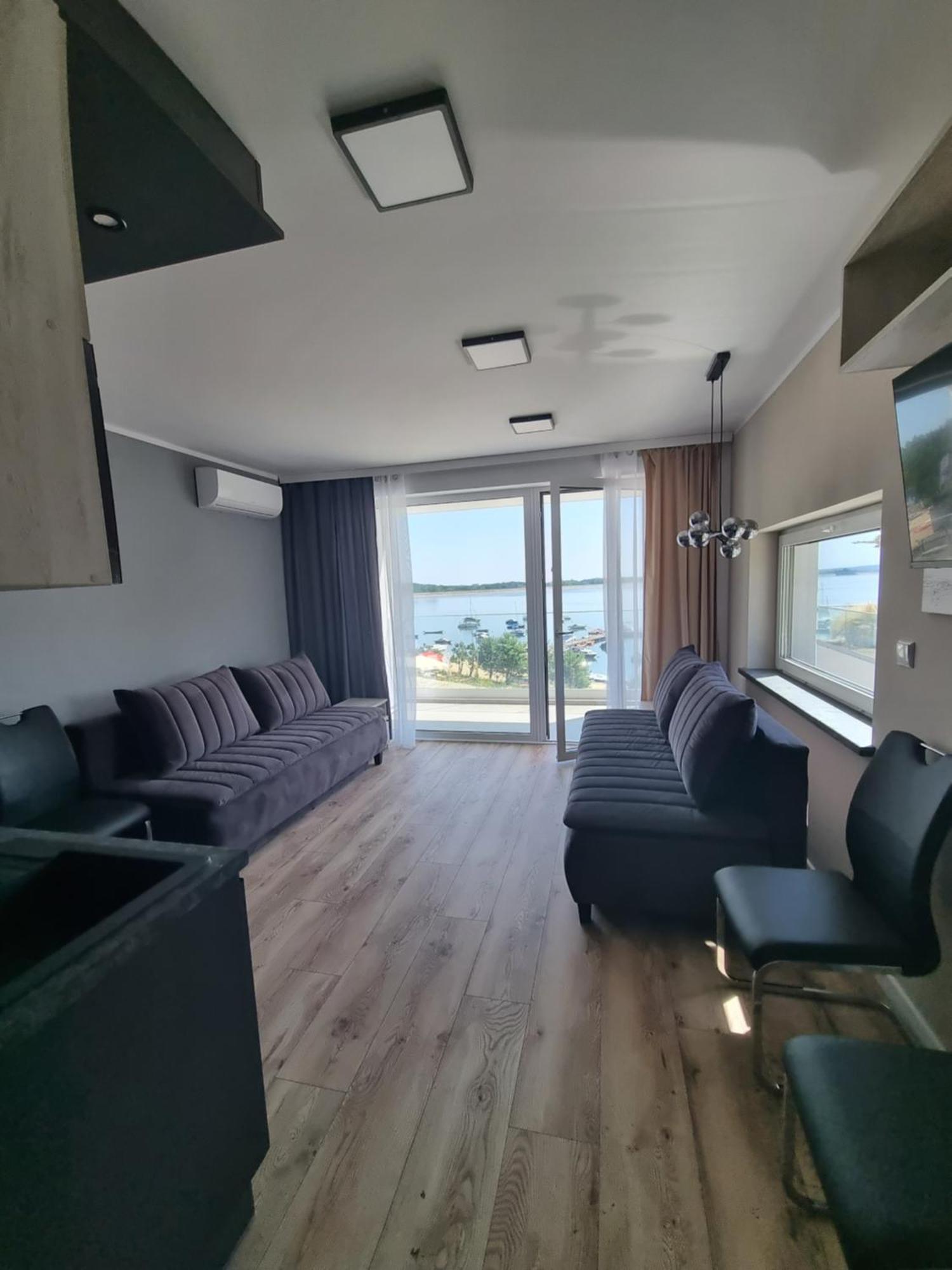 Ow Mewa Domki Apartamenty Nad Jeziorem Ниса Екстер'єр фото